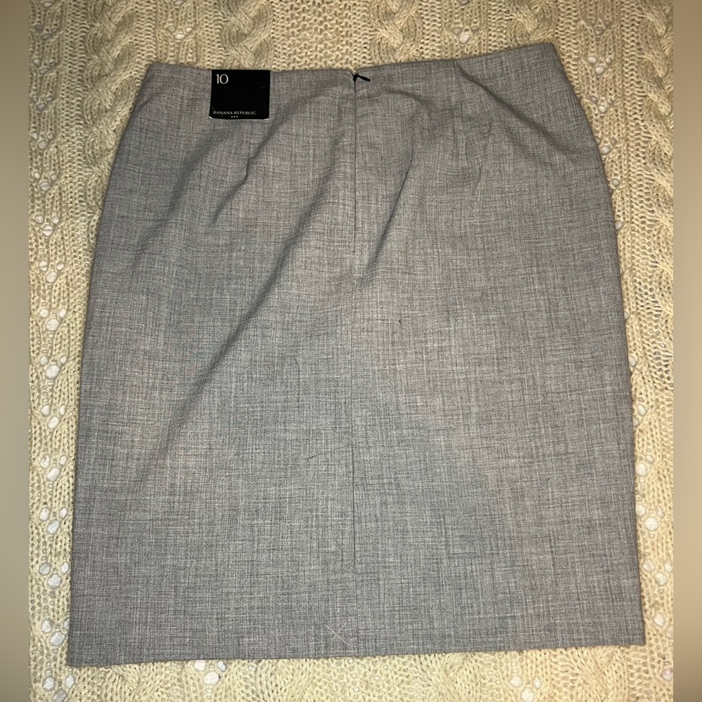 NWT Gray Pencil Skirt